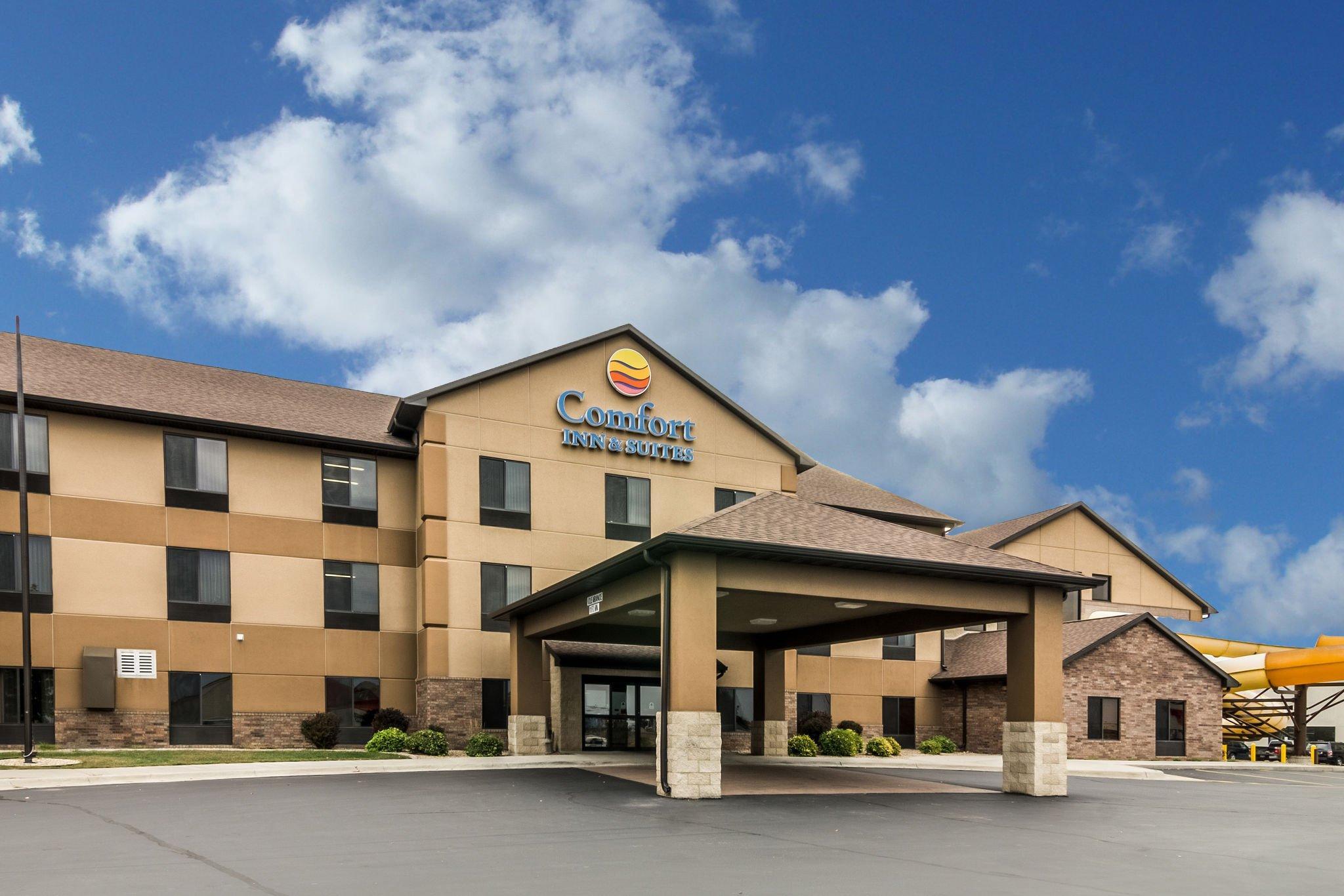Comfort Inn & Suites Mitchell I-90 Exterior foto